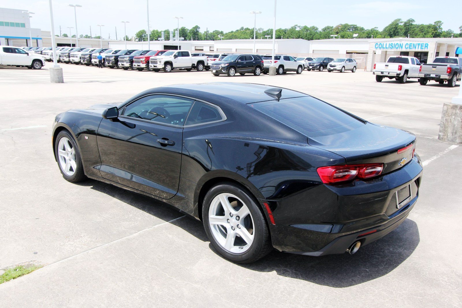 Pre-Owned 2019 Chevrolet Camaro 1LT Coupe in Humble #2060831A | Robbins ...