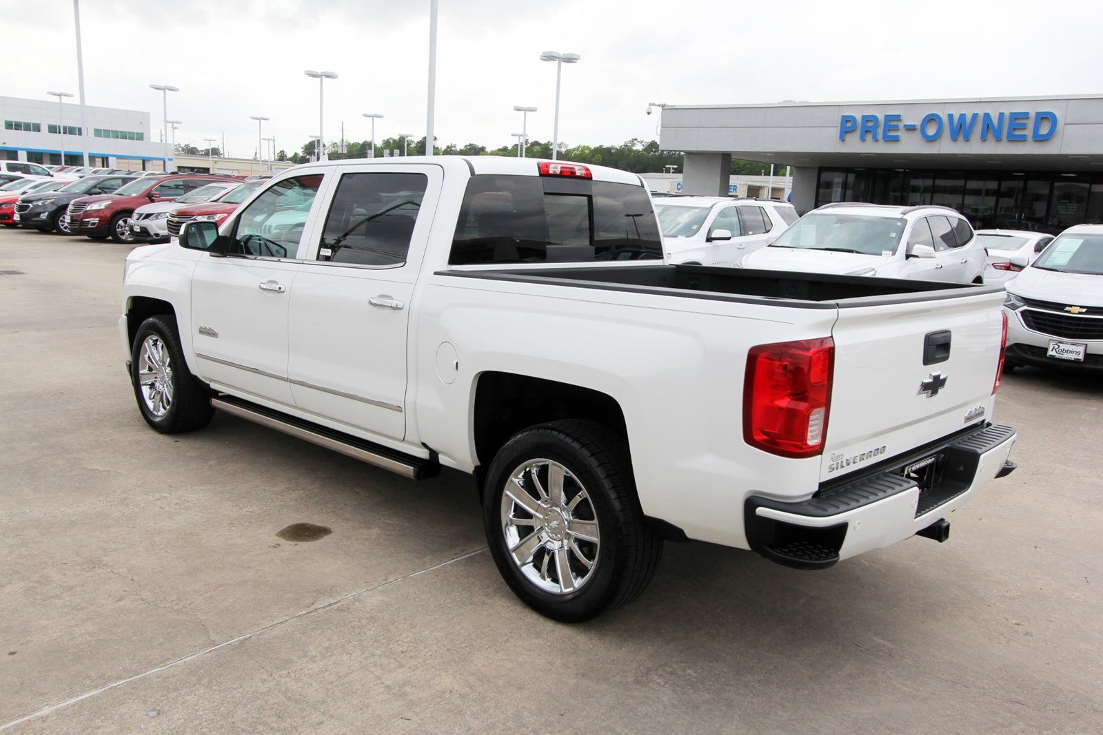 Pre-Owned 2017 Chevrolet Silverado 1500 High Country Short Bed in ...