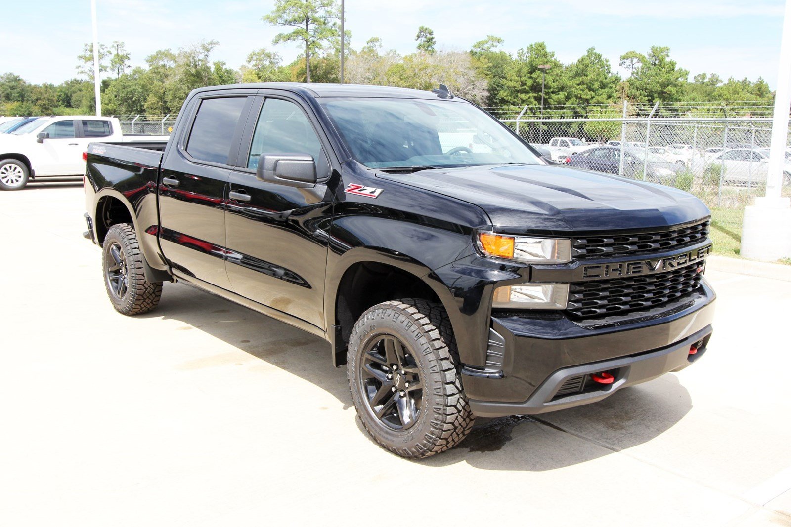 New 2020 Chevrolet Silverado 1500 Custom Trail Boss Crew Cab Pickup in ...