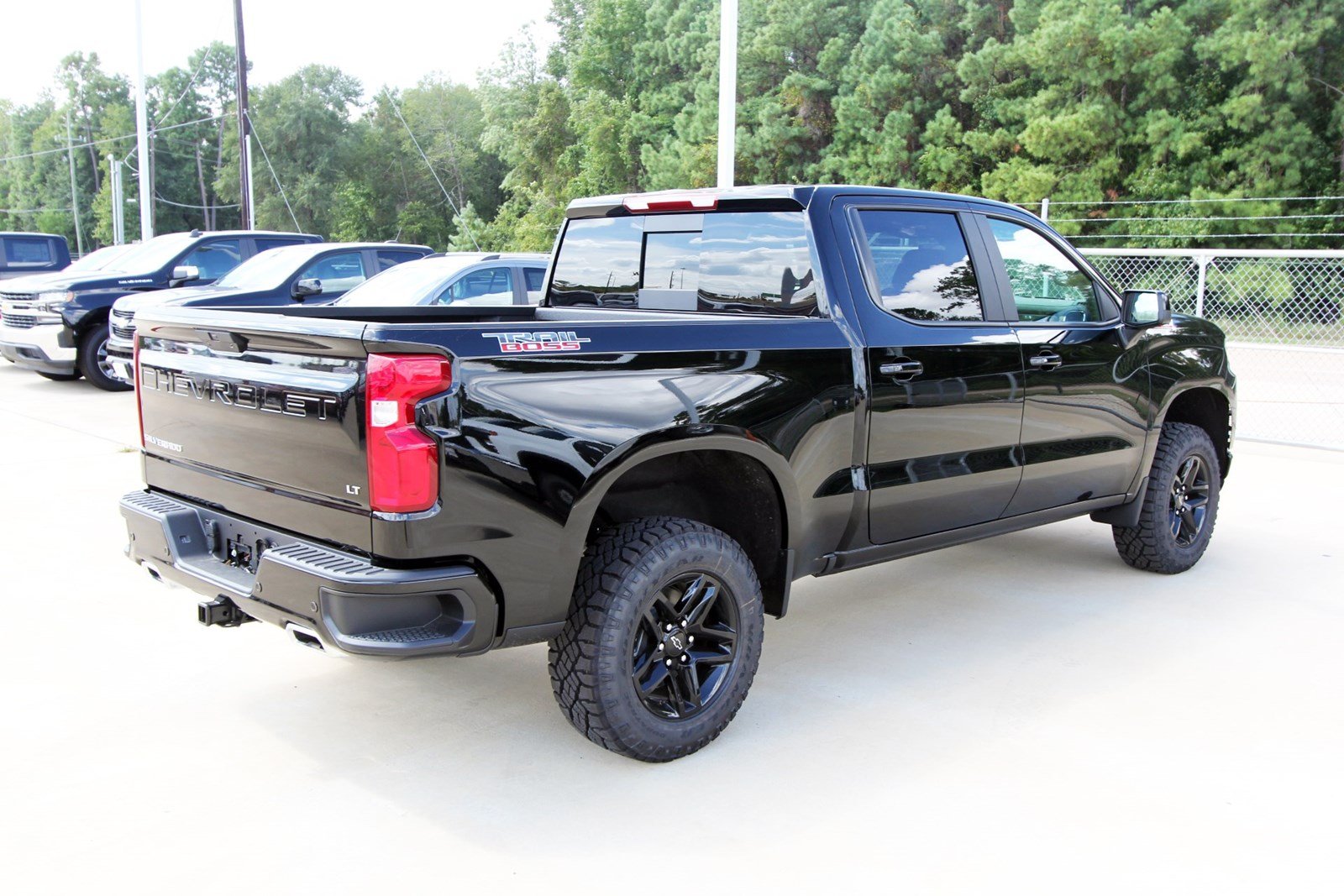 New 2020 Chevrolet Silverado 1500 Lt Trail Boss Crew Cab Pickup In 